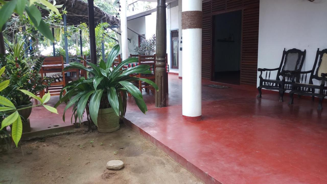 Julie Guest House Tangalle Zewnętrze zdjęcie