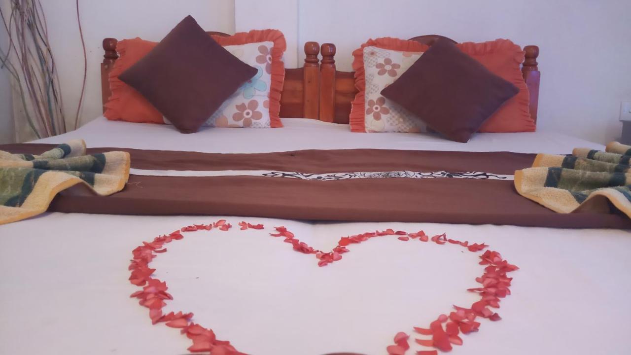 Julie Guest House Tangalle Zewnętrze zdjęcie